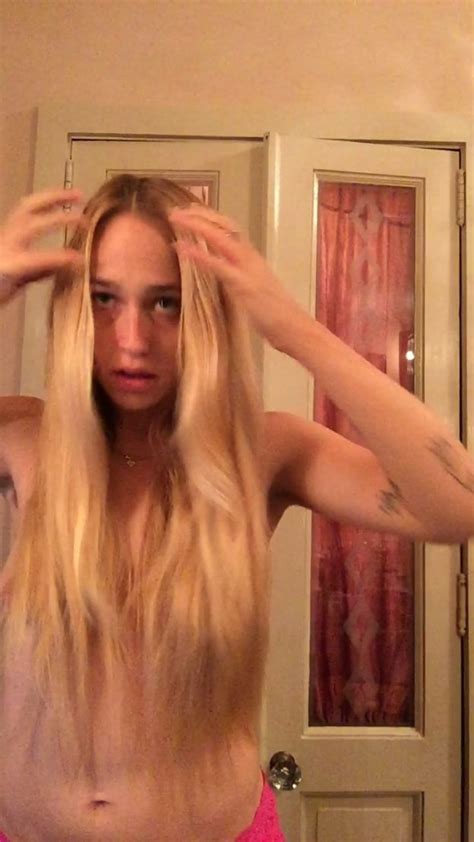 Jemima Kirke New Naked Leaked Photos Pics The Fappening