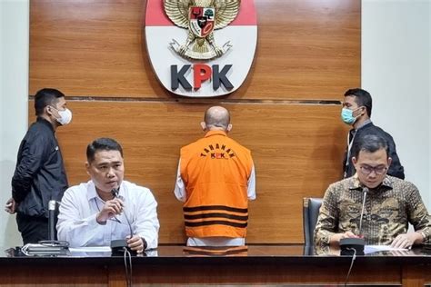 Rafael Alun Trisambodo Diduga Terima Gratifikasi Hingga Puluhan Miliar