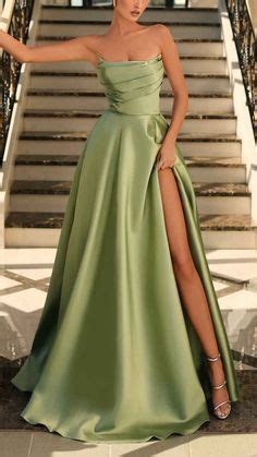 Pin Di Malaikakhan Su Trending Prom Dress Nel Idee Vestito