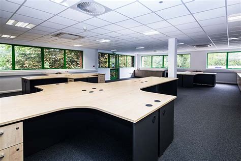 Bespoke Office Furniture Solutions For Your Lab Interfocus