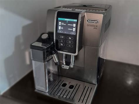 DeLonghi Dinamica Plus Review - Easily Drink Iced Coffee + More