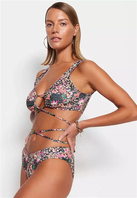 Buy Trendyol Floral Patterned Bikini Bottom Online Zalora Malaysia