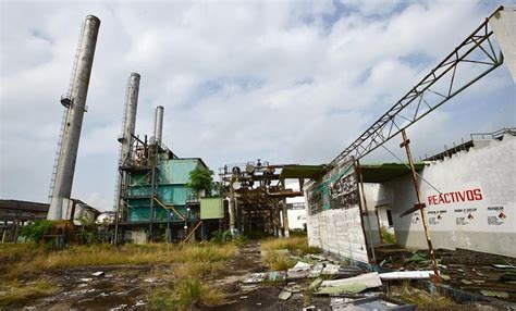 AMLO anuncia planta de fertilizantes en Complejo Petroquímico Escolín