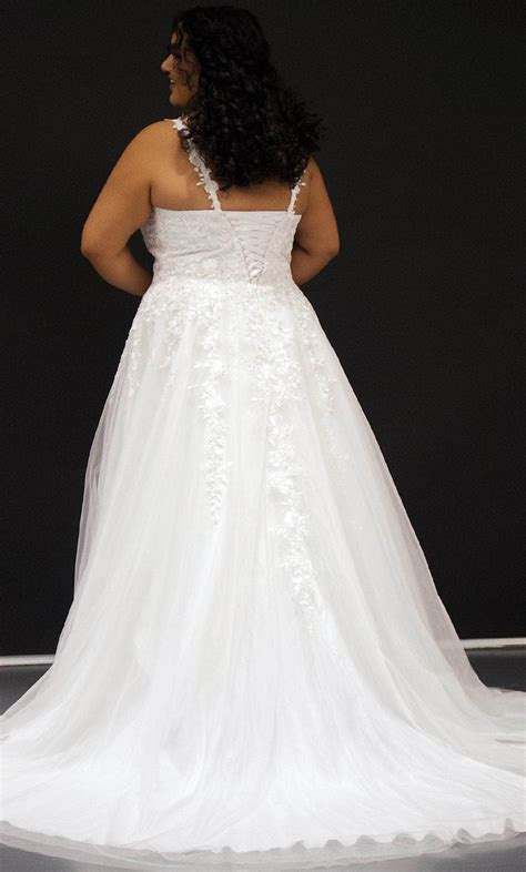 Sydney's Closet Bridal SC5300 - Sleeveless V Neck Bridal Gown – Couture