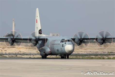 Luchtmacht Bahrein Ontvangt Eerste Lockheed Martin C J Hercules