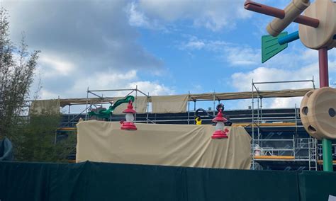 Roundup Rodeo BBQ at Disney's Hollywood Studios Finally has Signage ...