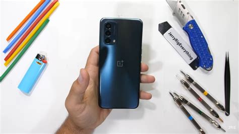 El OnePlus Nord N200 Convierte Su Prueba De Durabilidad