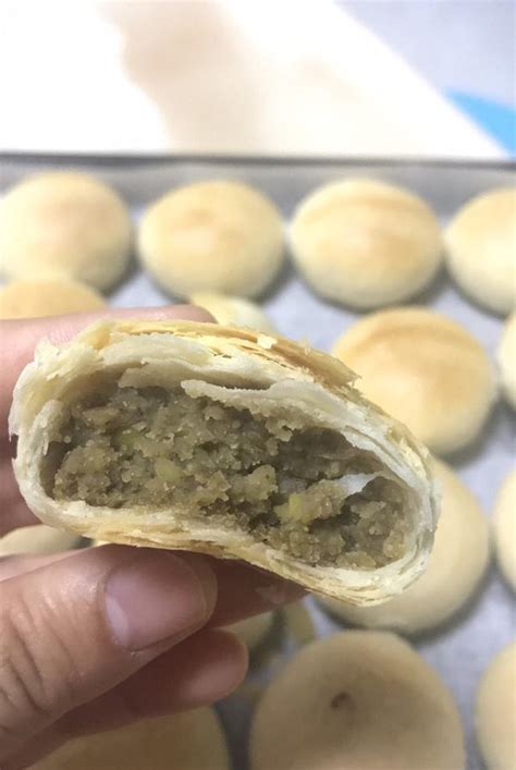 【酥皮绿豆饼 酥得掉渣渣图片】借钱喝奶茶下厨房