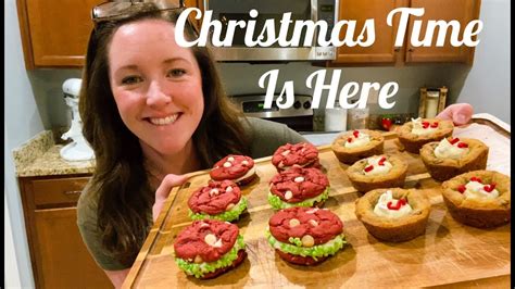 Christmas Time Is Here 🎄 Please Join Me As We Bake Some Fun Christmas Treats And Decorate