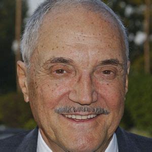 Hal Linden - Age, Family, Bio | Famous Birthdays