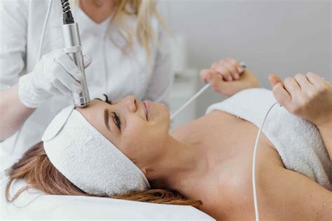 Lymphatic Drainage Treatment Benefits Cosmedics Med Spa