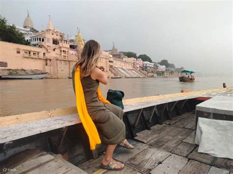 Explore The Best Of Varanasi With A Private City Highlights Day Tour