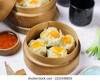 829 Siomay Dimsum Images, Stock Photos & Vectors | Shutterstock