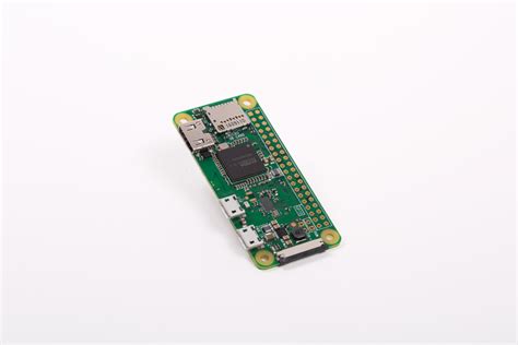 Nuovo Raspberry Pi Zero W Con Modulo Wifi E Bluetooth Ismanettone