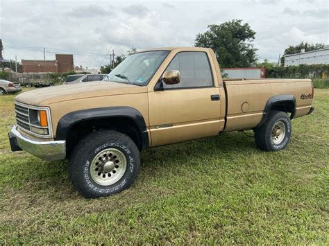 Chevrolet K Pickup Brown Wd Automatic K Classic