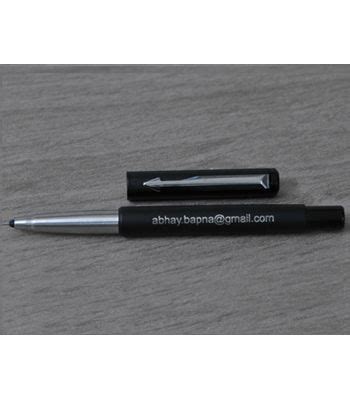 Personalized engraved Parker pen. black matt finish. customize at ...