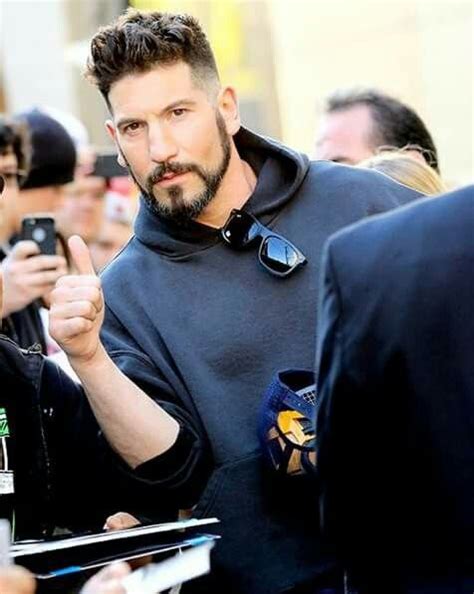 Pin By Marisa Ferreira On Jon Bernthal Jon Bernthal Pretty Men