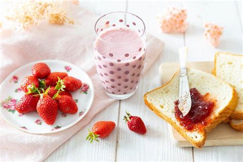 Smoothie Fraise Banane La Boisson Facile Pour Un Petit D Jeuner En