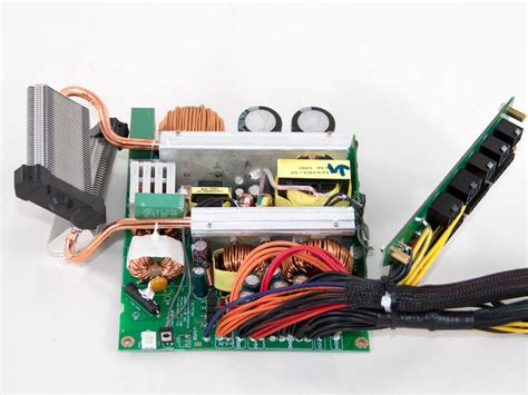 Zalman ZM850-HP Plus 850 W Review - A Look Inside | TechPowerUp