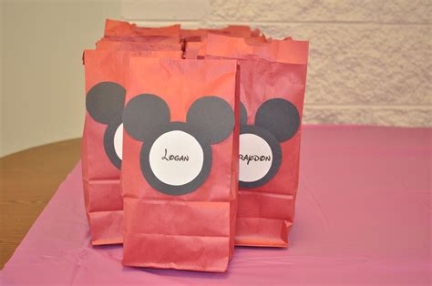 Mickey Mouse Treat Bags I Made For Party Guests For My Daughters Disney Themed Birthday Par