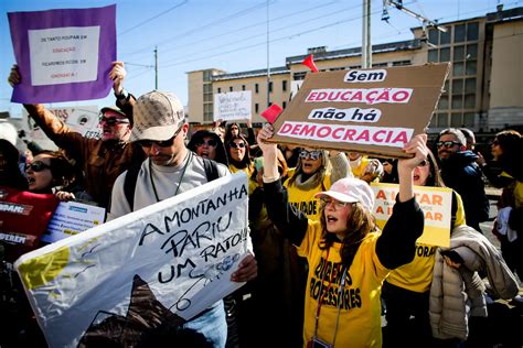 Tempo de serviço dos professores PSD defende um encontro entre as