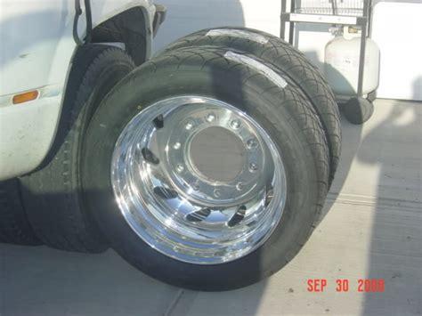 22.5 tires on 22s..... - Dodge Diesel - Diesel Truck Resource Forums