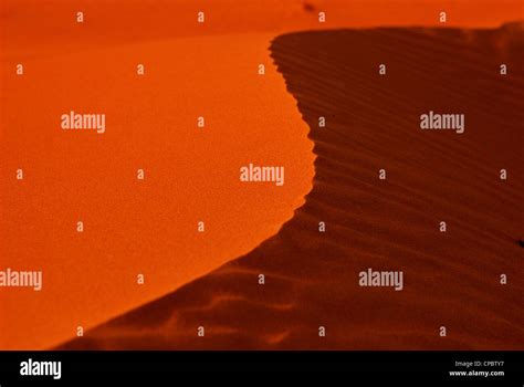 Sand dunes in Dubai, UAE Stock Photo - Alamy