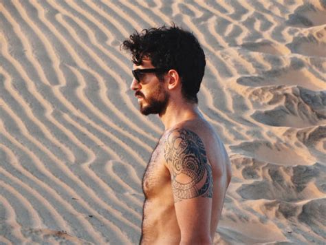 Hãy đi phượt như 2 hot boy người Ý để thấy Việt Nam của chúng mình đẹp như thế nào iVIVU