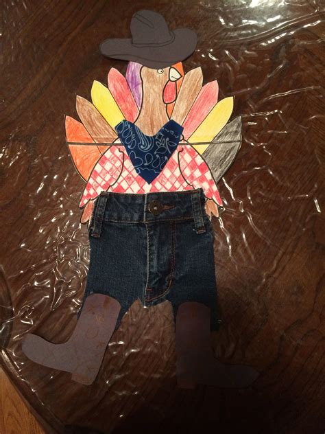 Disguised Turkey School Project School Projects Turkey Disguise Thanksgiving Crafts