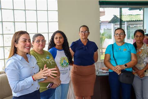 Fernanda Hassem Celebra Primeira Certifica O Do Selo Unifec Em