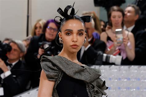 The Swifties Vs Fka Twigs Social Media Feud And Patrick Mahomes Love