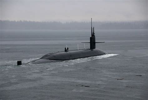 Us Nuclear Armed Submarine Visits S Korea For First Time In Decades