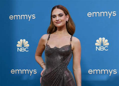 Lily Jamess Gorgeous Red Carpet Look At Emmy Awards 2022 The New