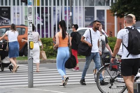 U Srbiji danas promenljivo oblačno ponegde sa kratkotrajnom kišom ili