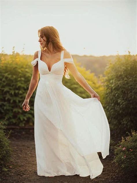 Beach Wedding Dresses for Destination Weddings - Flormiss