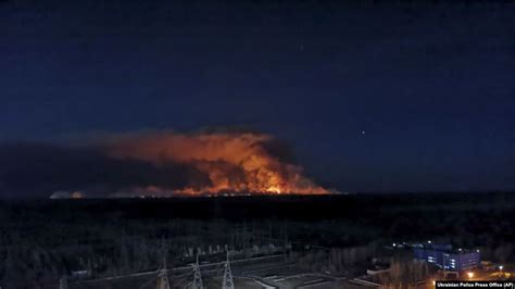 La 417 km de Botoşani incendiul de la Cernobîl încă nu a fost stins