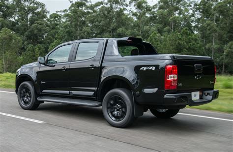 Chevrolet S Midnight Con El Color Negro Como Protagonista Mega Autos