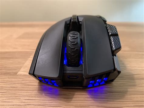 Corsair Ironclaw RGB Wireless Review | PCMag