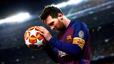 Lionel Messi Football Wallpaper 4K