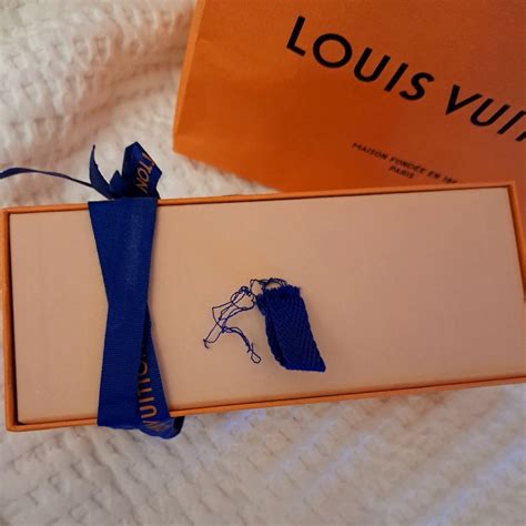 Authentic Louis Vuitton Sunglass Box With Ribbon Gem