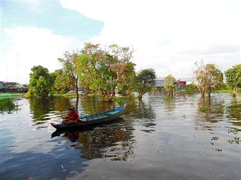 Tonle Sap Floating Village A Unique Day Trip From Siem Reap Cambodia