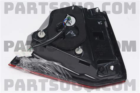LAMP ASSY-REAR COMB INSIDE,LH 92403BV600 | Hyundai / KIA Parts | PartSouq
