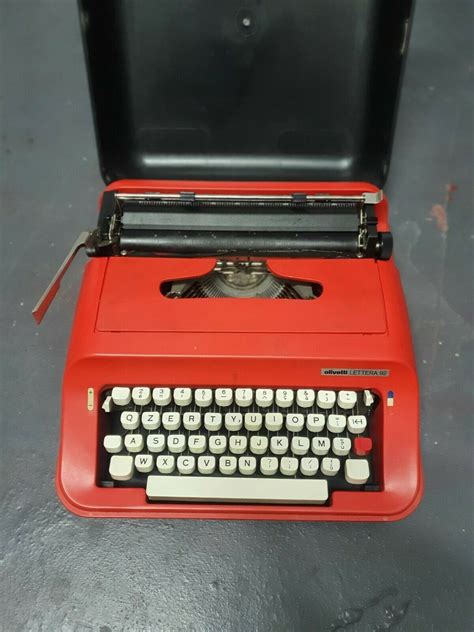 Olivetti Lettera 92 Design Mario Bellini 1988 Macchina Da Scrivere