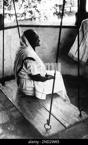 Kasturba Gandhi And Mahatma Gandhi In Mahatma Gandhi S Hut At Sevagram