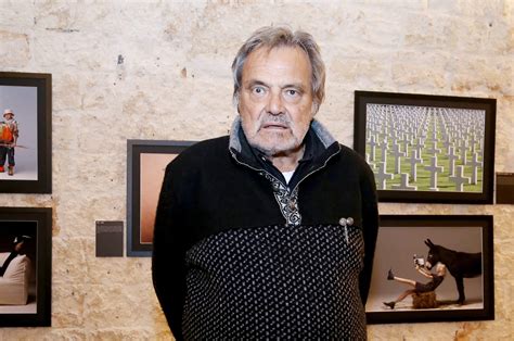 Chi Era Oliviero Toscani Il Celebre Fotografo Delle Campagne