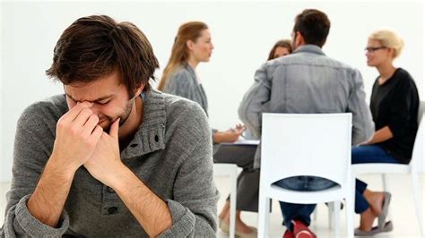 The Harmful Effects Of Shyness On Social Relationships Vinmec