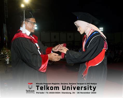 WISUDA TELKOM UNIVERSITY 2023 FTE S1 TEKNIK TELEKOMUNIKASI DEKAN 068