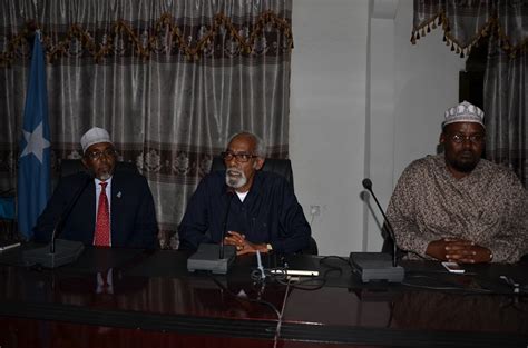 Wararka Maanta Sabti Feb 7 2015 Prof Jawaari Oo La Kulmay Shariif