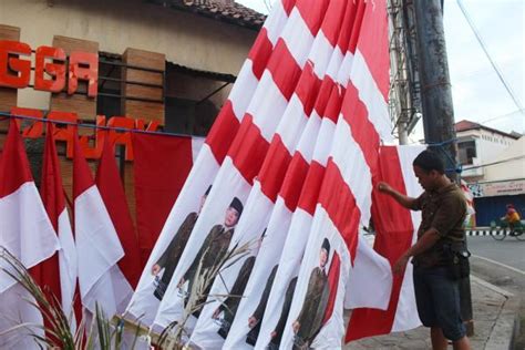 Infopublik Penjual Bendera Merah Putih Mulai Bermunculan Di Blora