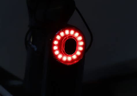 Magene L Review Smart Radar Tail Light